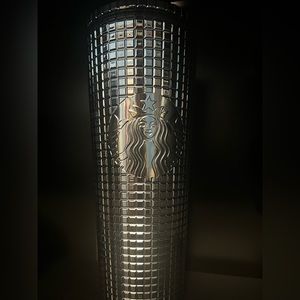 Starbucks 2023 Holiday Metallic Mirror Silver Grid Disco Venti